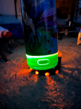 Load image into Gallery viewer, 20 ounce Bluetooth speaker Tumbler