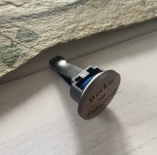 Load image into Gallery viewer, Car air vent essential oil car diffuser clip - buckle up
