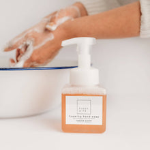 Load image into Gallery viewer, Vanilla Cream Foaming Soap