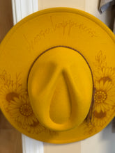 Load image into Gallery viewer, Custom engraved Felt hats