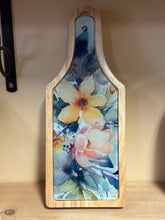 Load image into Gallery viewer, 6 piece wine and cheese gift set