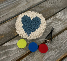 Load image into Gallery viewer, Car air vent essential oil car diffuser clip - punch needle