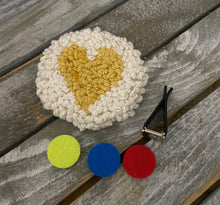 Load image into Gallery viewer, Car air vent essential oil car diffuser clip - punch needle