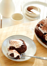 Load image into Gallery viewer, Blume: Superfood Latte Powder, Reishi Hot Cacao, CANADA