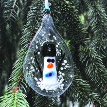 Load image into Gallery viewer, Ornament - Teardrop Snowmen Sun Catchers
