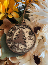 Load image into Gallery viewer, Christmas ornament, wooden 2D ornament, nature
