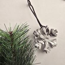 Load image into Gallery viewer, Cowhide Snowflake Ornament – Real Cow Hide Keychain
