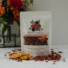 Load image into Gallery viewer, Be Chic Simmer Pot Mix, Natural Hazelnut Rose Aroma

